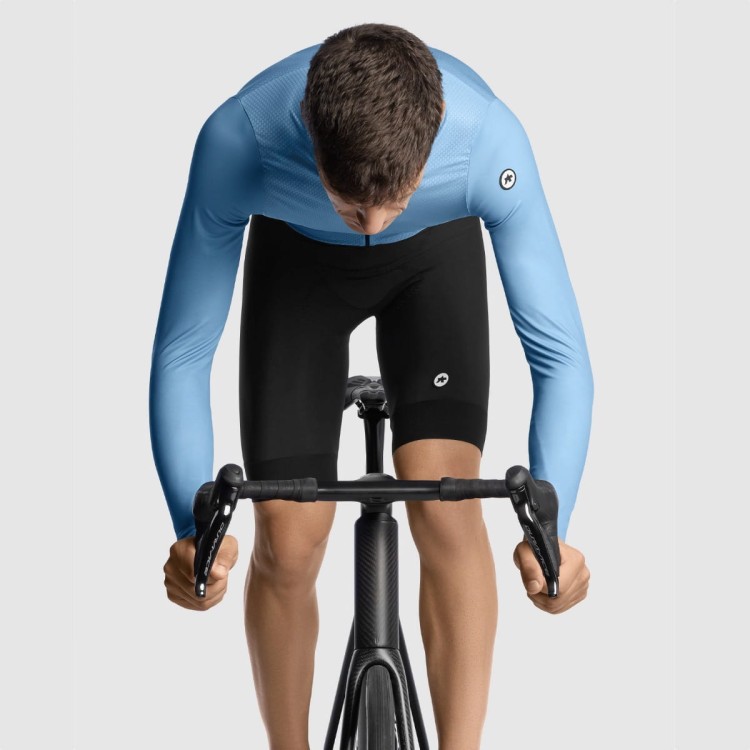 ASSOS_11.24.374.2R_31.jpg