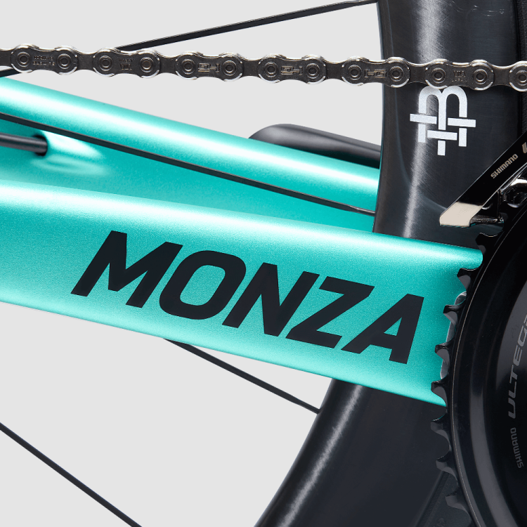 Studio-MONZA-STEEL GREEN-detail-02.png