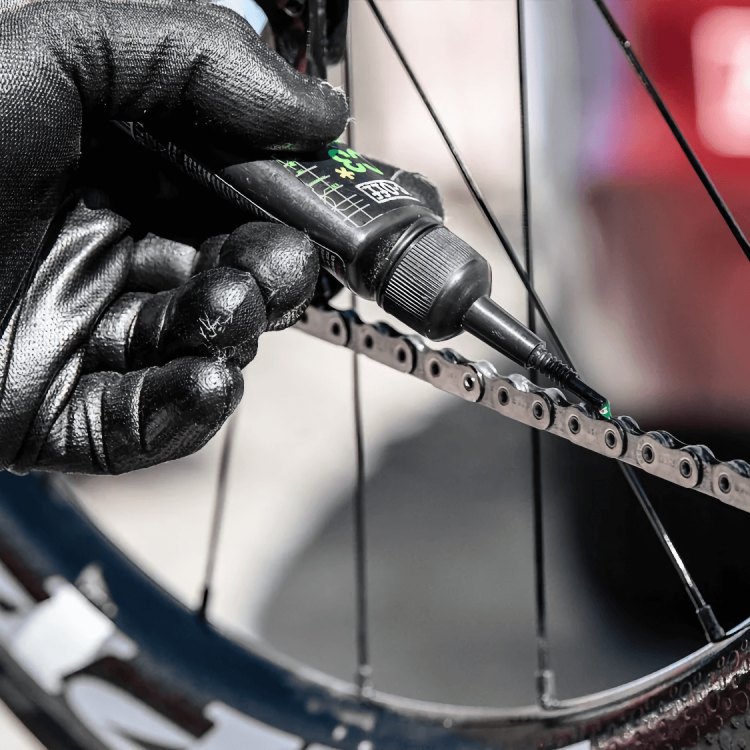 MUC-OFF SMAR DO ŁAŃCUCHA C3 DRY Ceramic Lube 120ml
