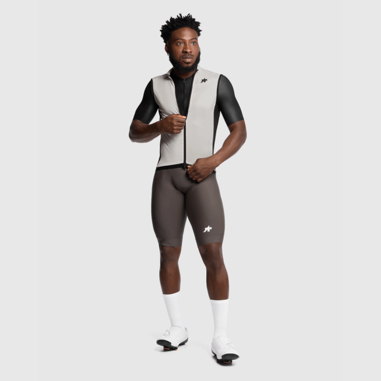 Kamizelka Rowerowa ASSOS MILLE GT Wiatrówka Almond Milk