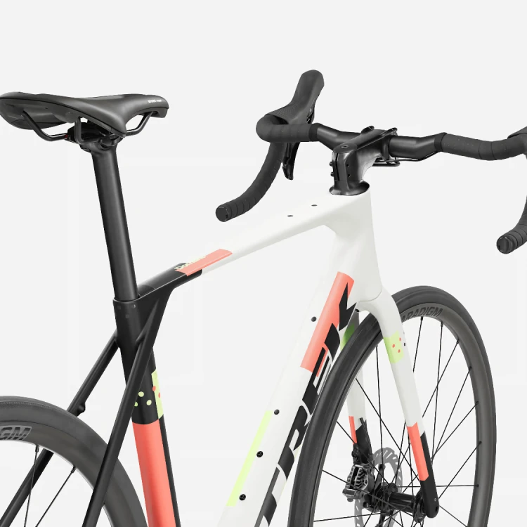 Rower Szosowy TREK DOMANE SL 5 Gen 5 Matte Era White/Deep Smoke