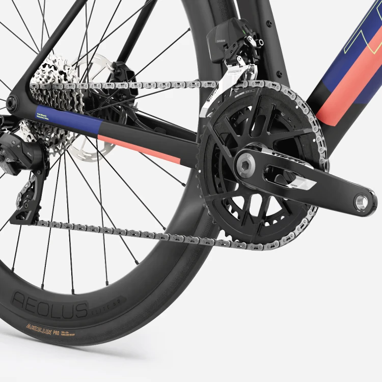 Rower TREK MADONE Szosowy SL 6 AXS Gen 8 Matte Cobalt Blue/Trek Black/Living Coral